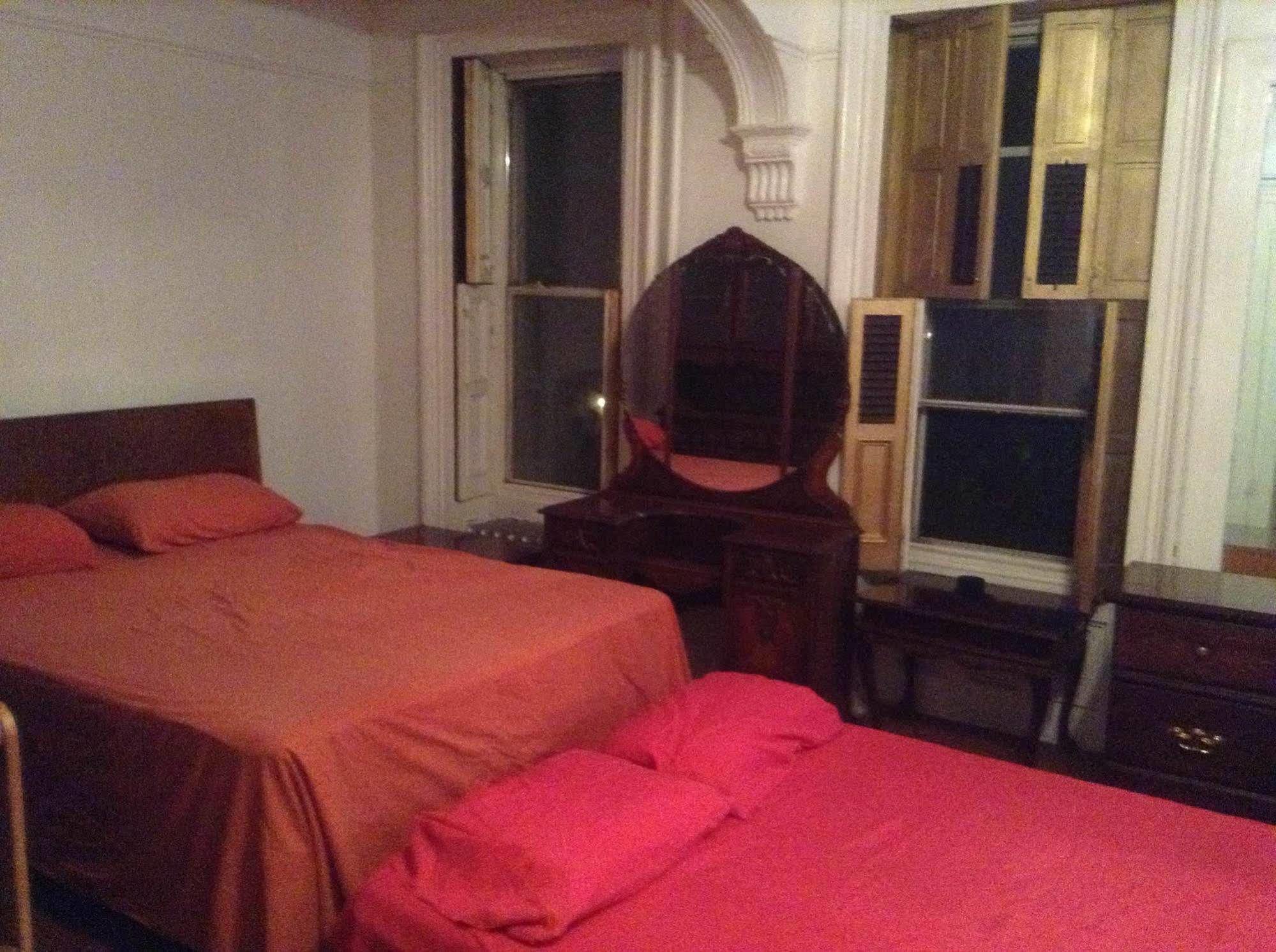 Illumination Bed & Breakfast New York Exterior photo