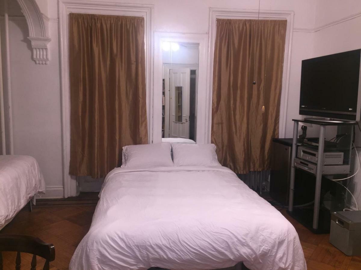 Illumination Bed & Breakfast New York Exterior photo