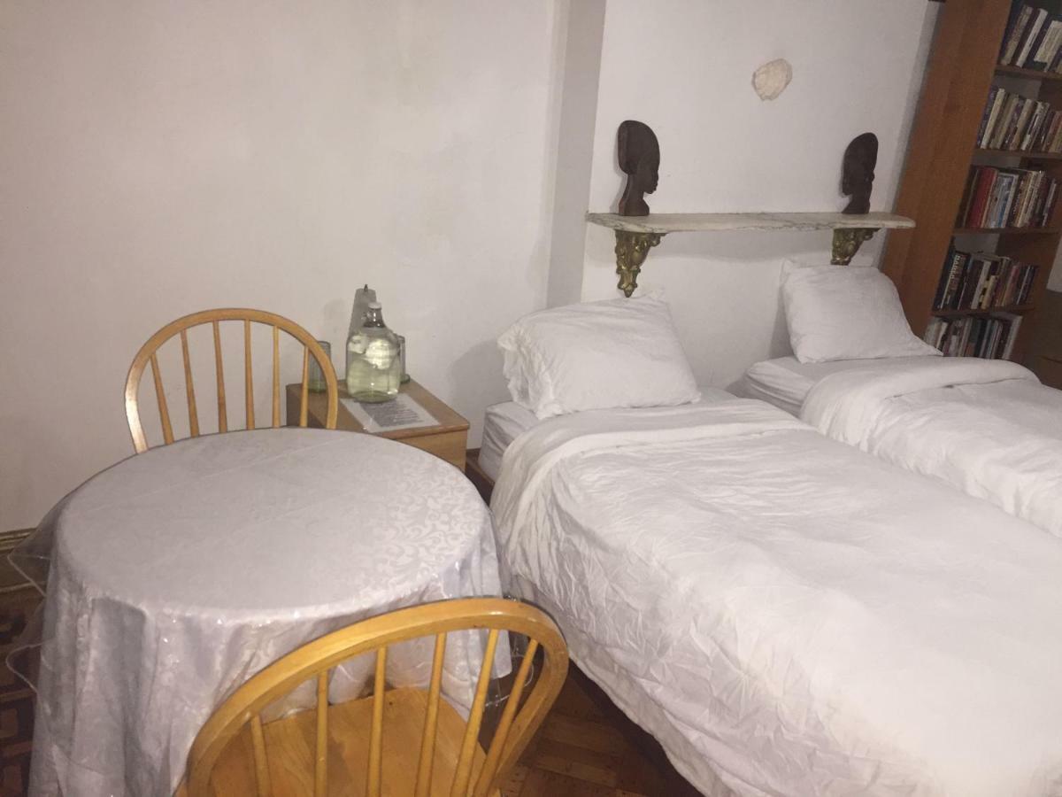 Illumination Bed & Breakfast New York Exterior photo